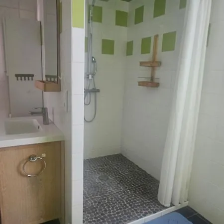 Maison à La Campagne Proche De La *