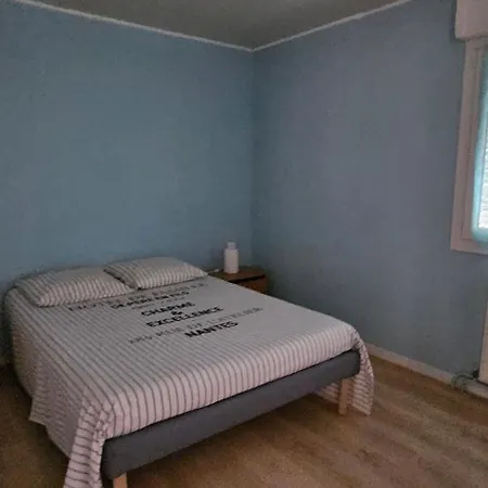 Hébergement de vacances Maison à La Campagne Proche De La